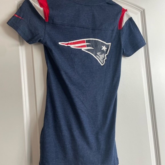 NFL Team Apparel New England Patriots Blue Nike Shirt - Picture 2 of 3